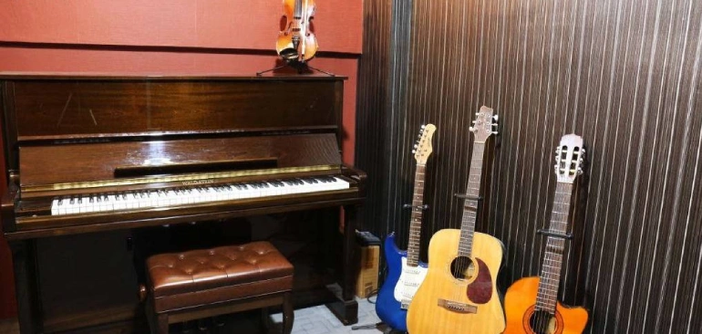 آموزشگاه موسیقی گلبانگ سپهر